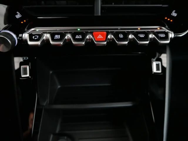 Peugeot E-2008 Active Pack