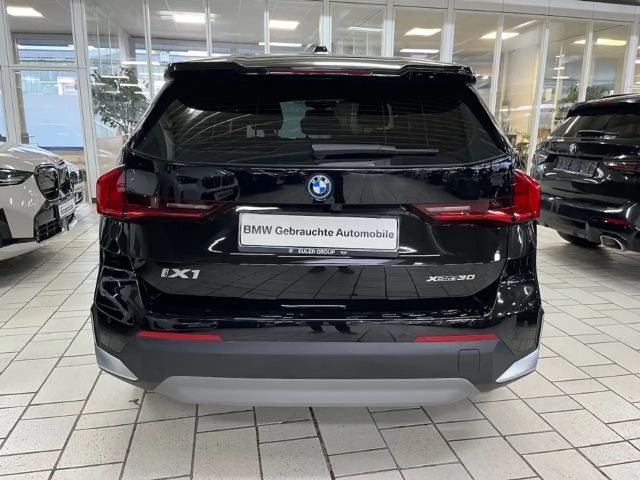 BMW iX1 xDrive
