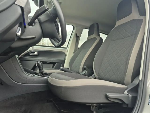 Volkswagen e-up! Plus Style