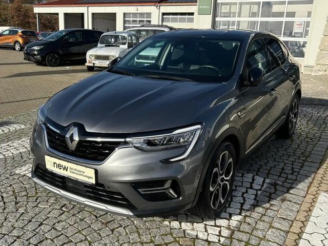 Renault Arkana E-Tech Intens