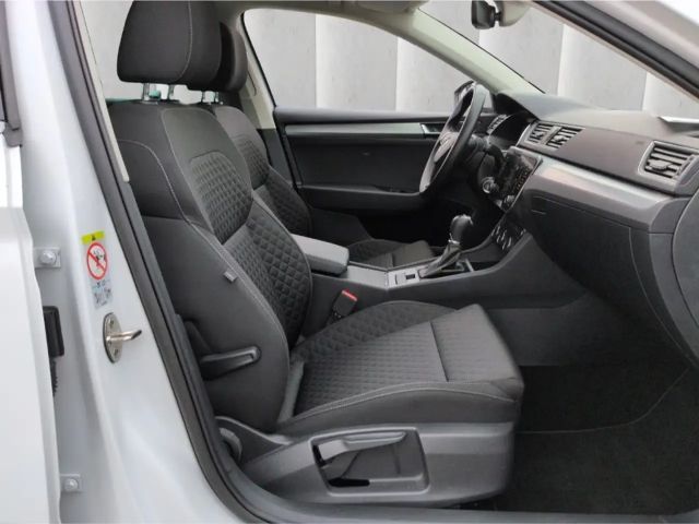 Skoda Superb 2.0 TDI Combi