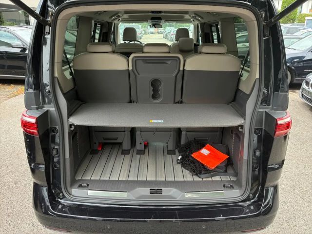 Volkswagen Multivan Lang Style T7