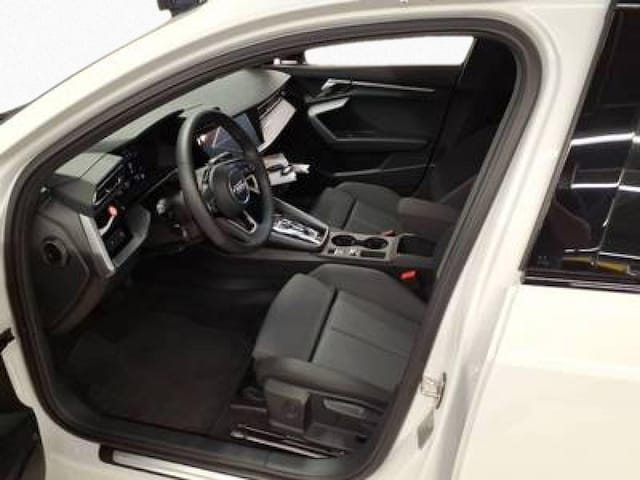 Audi A3 30 TFSI S-Tronic Sedan