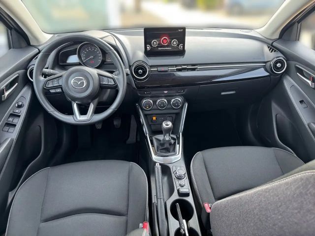 Mazda 2 1.5 Center-Line Convenience KLA/SH/PDC/LED