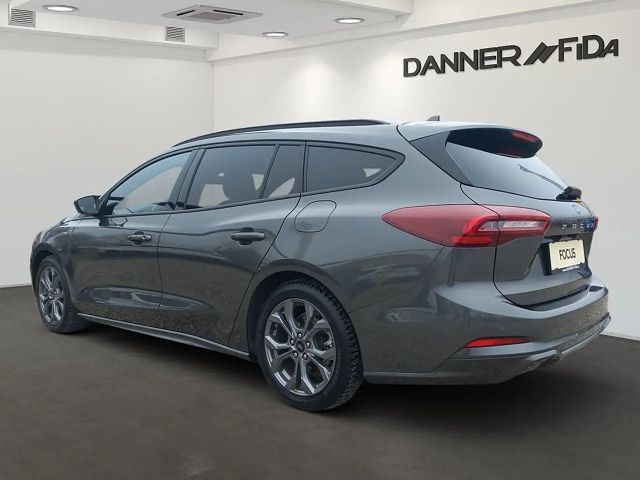 Ford Focus ST Line Wagon
