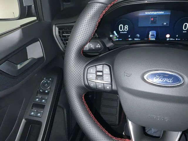 Ford Focus EcoBoost ST Line