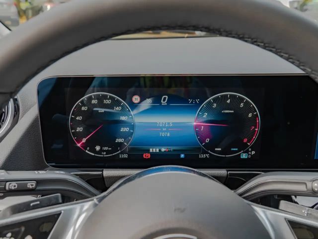 Mercedes-Benz GLA 180 Progressive