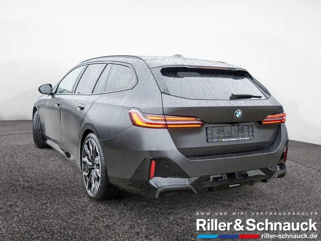 BMW 520 520d M-Sport Touring xDrive