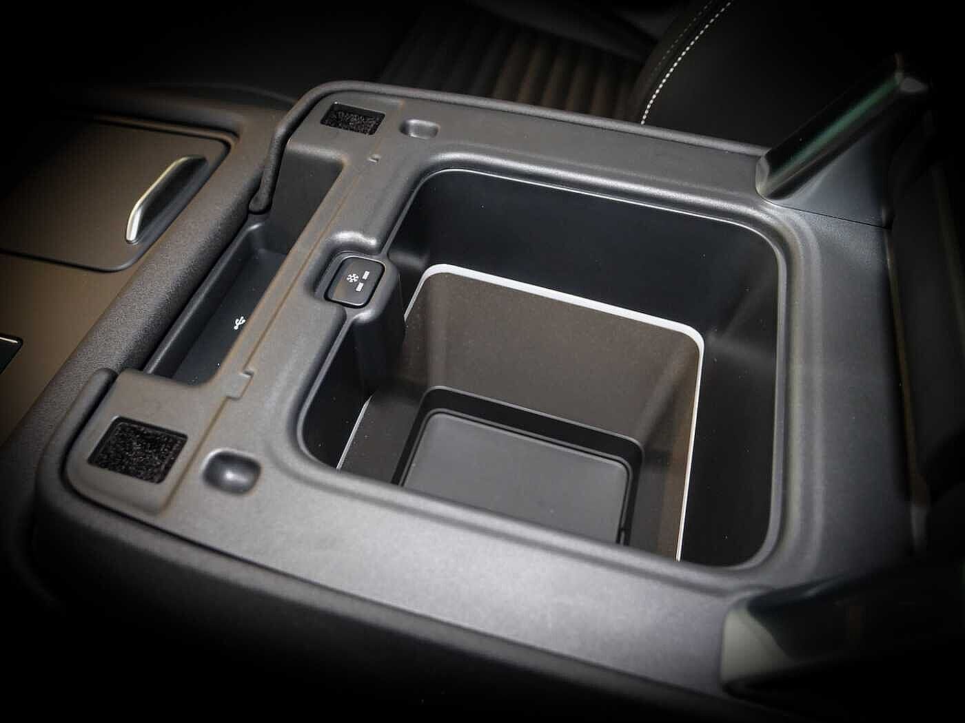 Land Rover Discovery Dynamic HSE