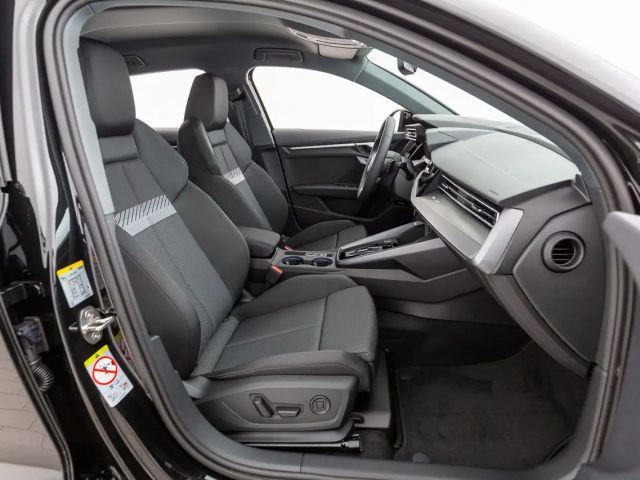 Audi A3 35 TFSI S-Tronic Sedan