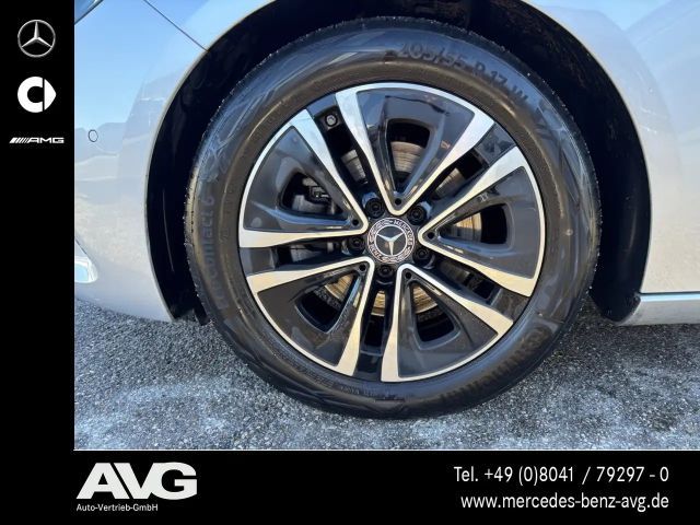 Mercedes-Benz B 180 Progressive