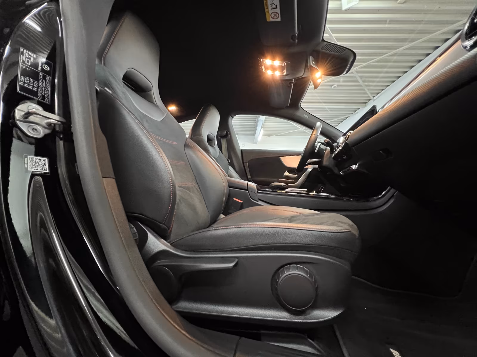 Mercedes-Benz CLA 200 AMG Line