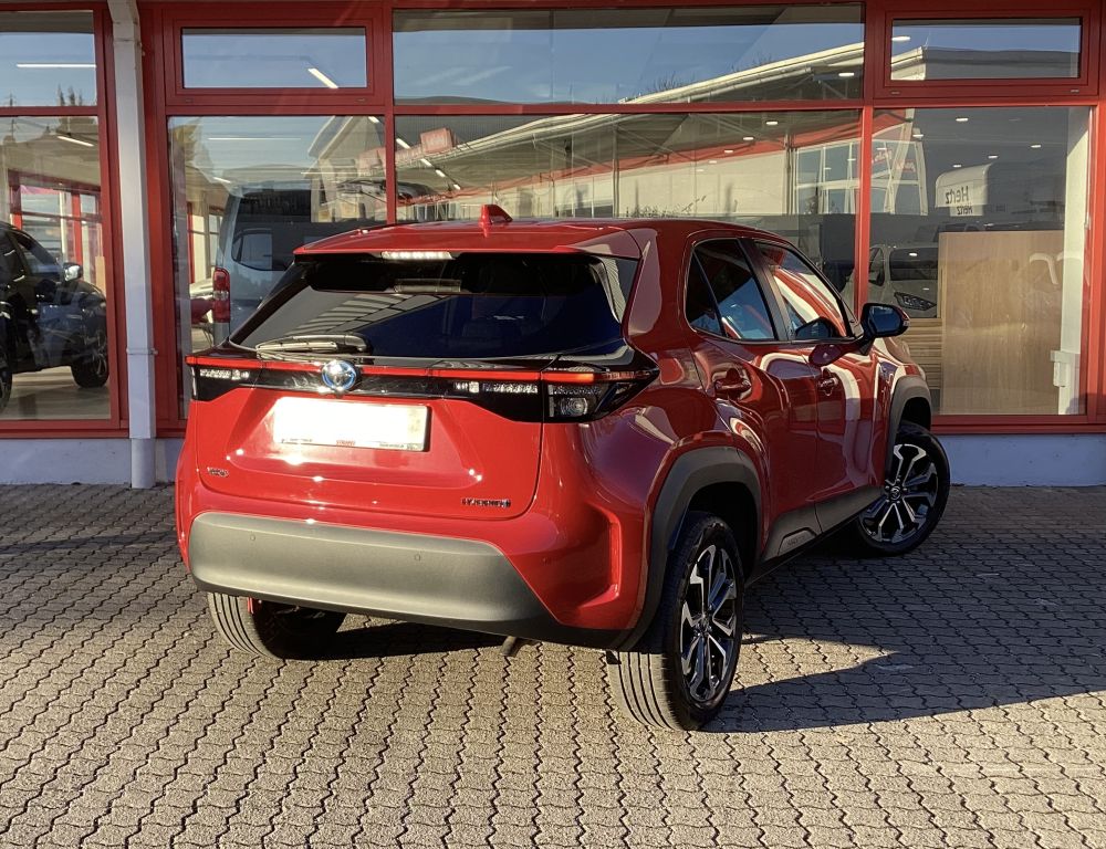 Toyota Yaris Cross 5-deurs Team D