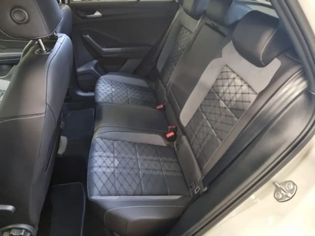 Volkswagen T-Roc IQ.Drive R-Line