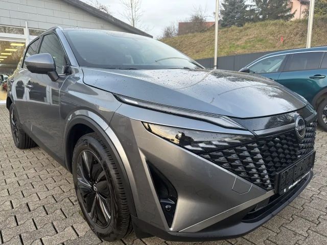 Nissan Qashqai LED, HEAD-UP, LEDER, NAVI