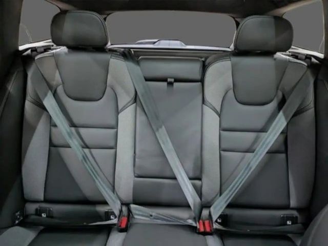 Volvo V60 Business Dark Plus