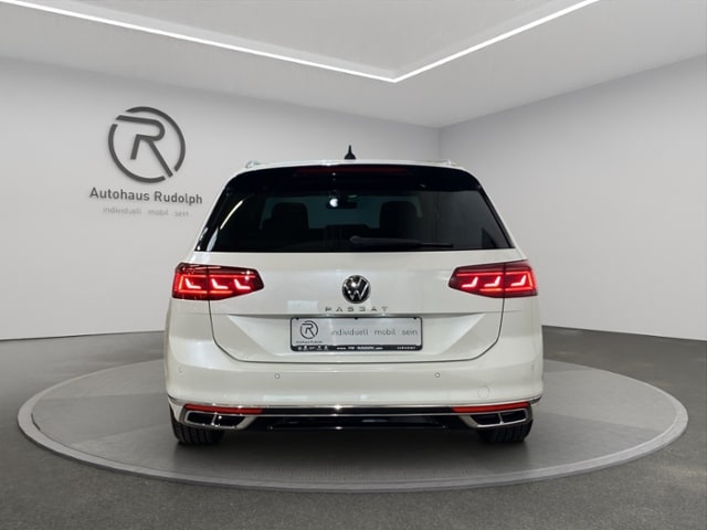 Volkswagen Passat 2.0 TDI DSG R-Line Variant