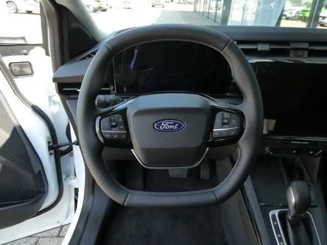 Ford Puma EcoBoost Titanium