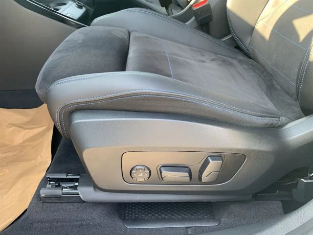 BMW 218 218i Active Tourer Sedan