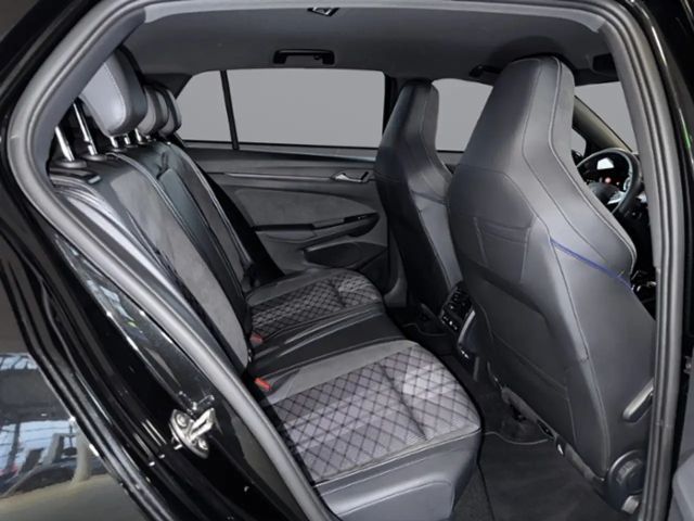 Volkswagen Golf 2.0 TDI DSG Golf VIII R-Line