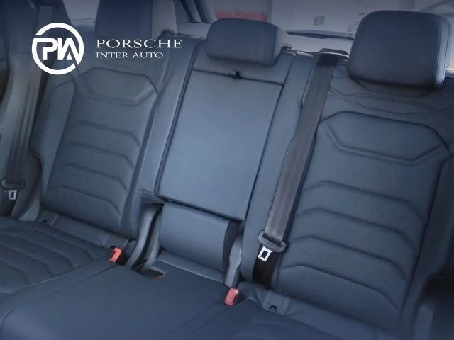 Volkswagen Touareg 4Motion R-Line