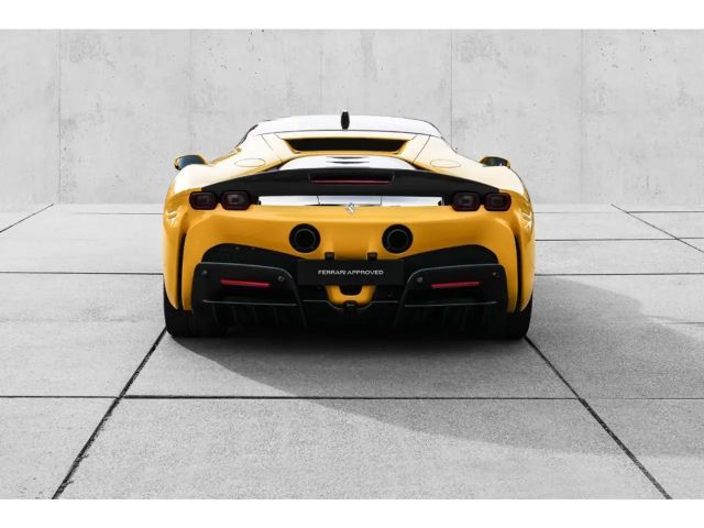 Ferrari SF90 Stradale