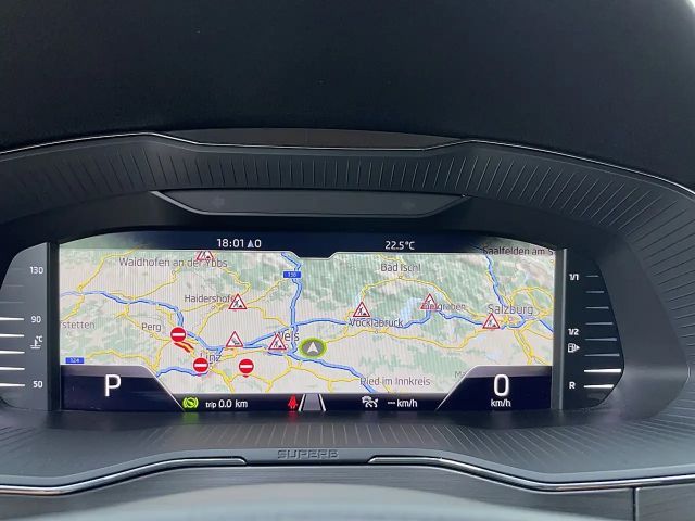 Skoda Superb Kombi 2,0 TDI DSG-LED-NAVI-ACC-VIRTUAL-WSSH-EL....