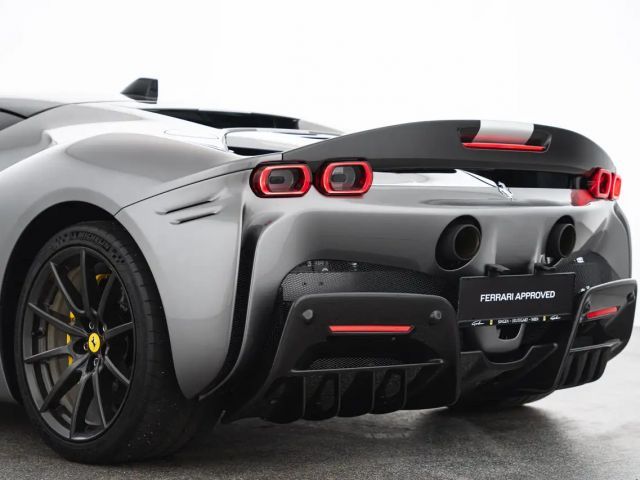 Ferrari SF90 Stradale