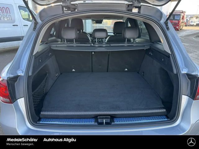 Mercedes-Benz GLC 300 4MATIC AMG Line