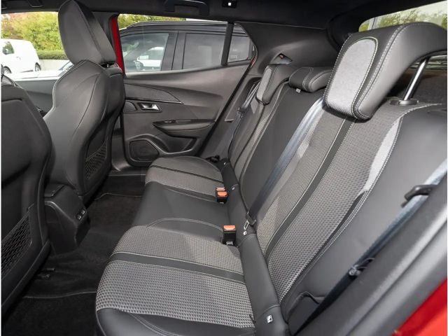 Peugeot E-2008 GT-Line