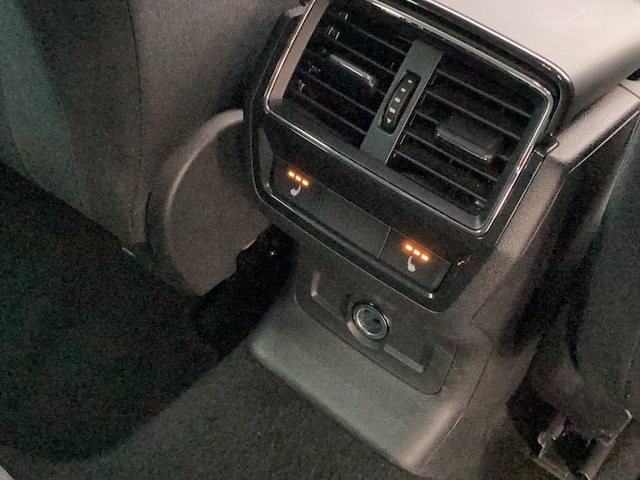 Skoda Karoq 2.0 TDI 4x4 Tour