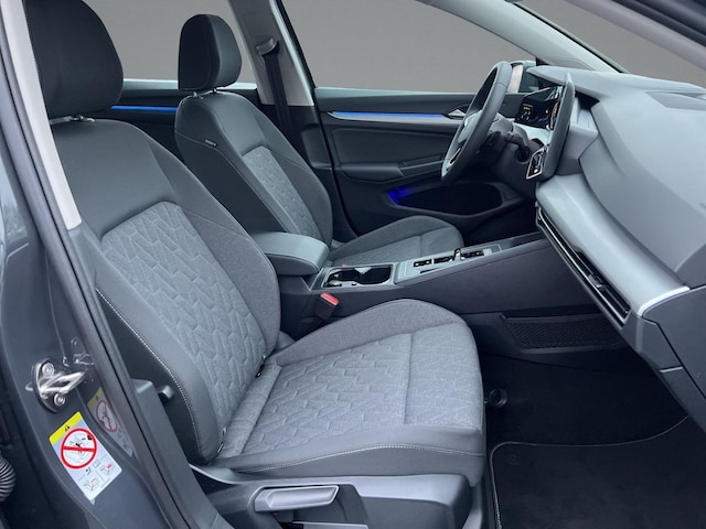 Volkswagen Golf 1.5 eTSI DSG Golf VIII Life