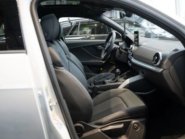 Audi Q2 35 TFSI S-Line