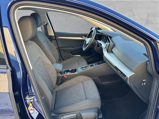 Volkswagen Golf 1.5 eTSI Life Variant