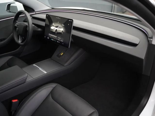 Tesla Model 3 Standard Range