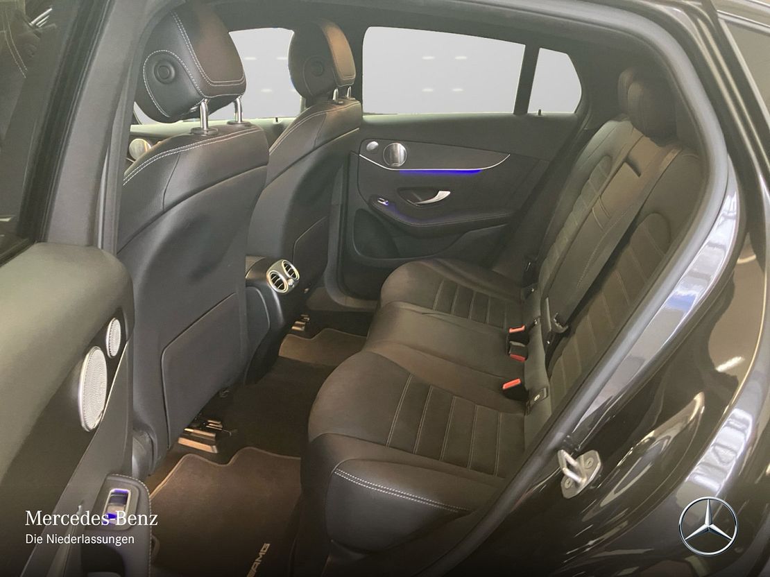 Mercedes-Benz GLC 300 4MATIC AMG Line Coupé