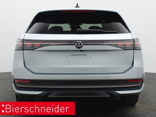 Volkswagen Passat 1.5 eTSI Business DSG IQ.Drive