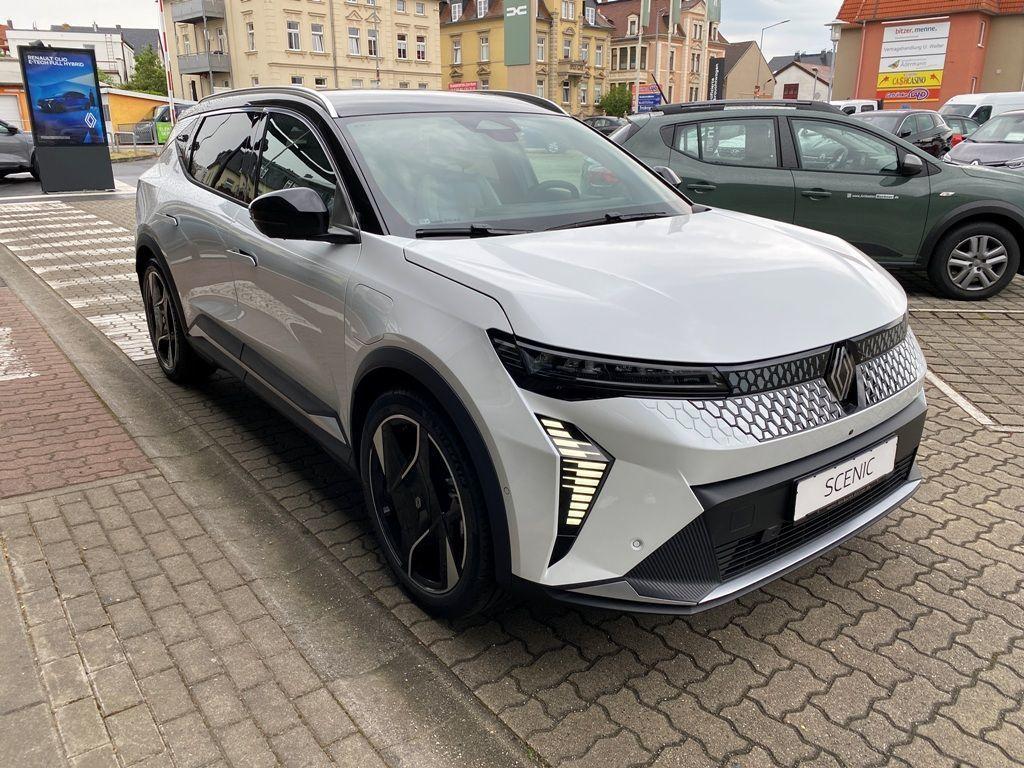 Renault Scenic E-Tech Iconic