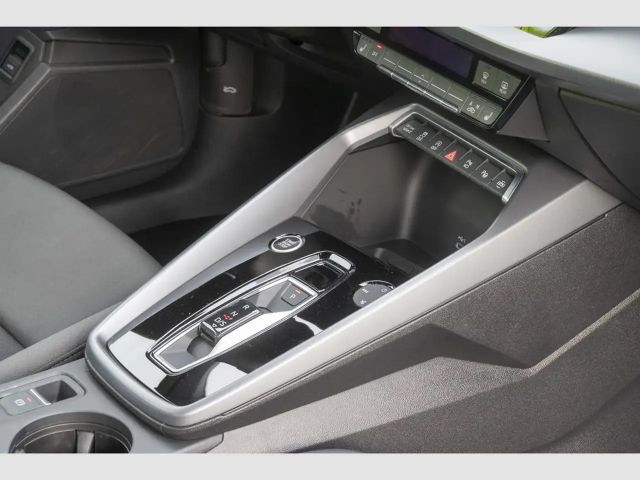 Audi A3 30 TFSI Sedan