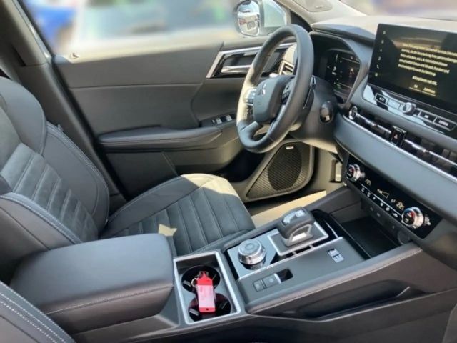 Mitsubishi Outlander 4WD Invite PHEV