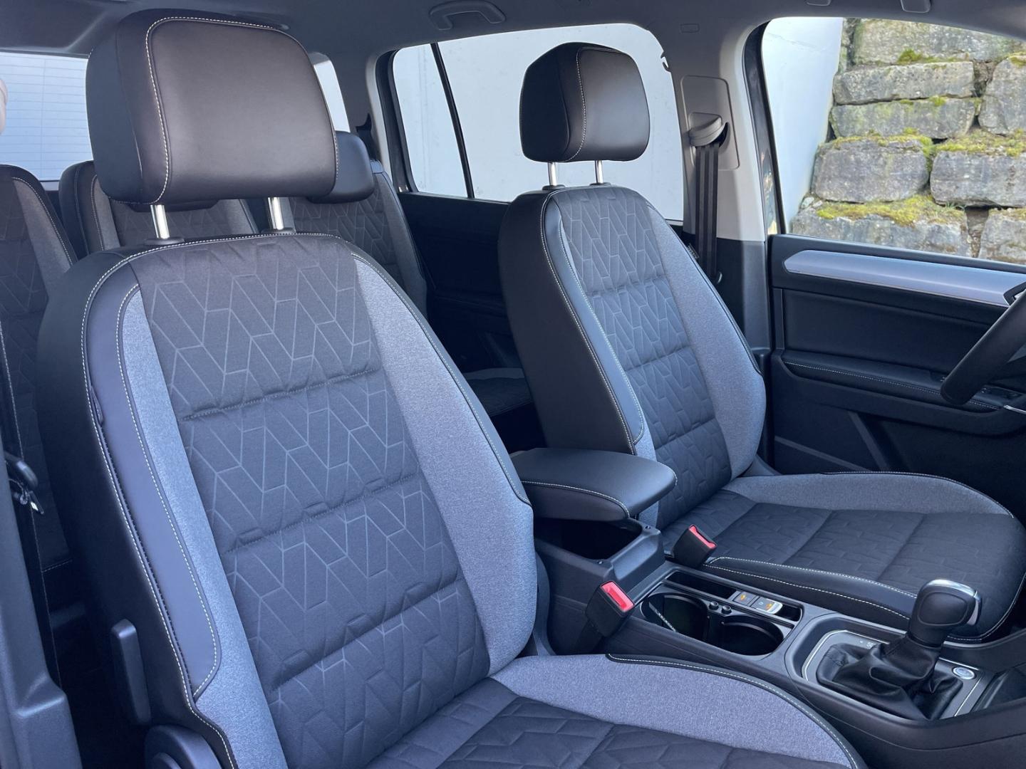 Volkswagen Touran DSG R-Line