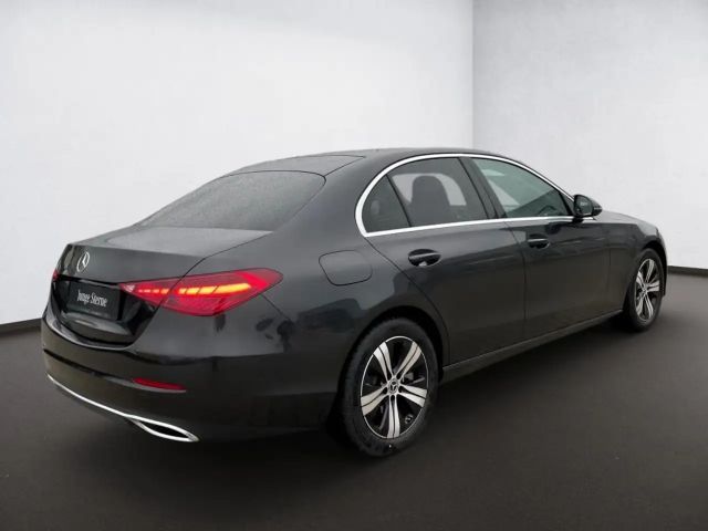 Mercedes-Benz C 200 4MATIC AVANTGARDE Sedan