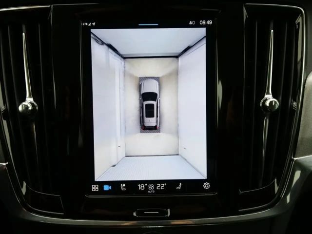 Volvo V90 AWD Plus T6