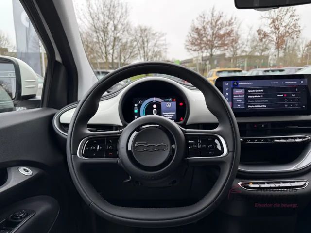 Fiat 500e +Keyless+Klimaaut.+Tempomat+Schildererkennung