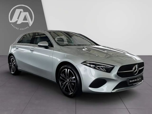 Mercedes-Benz A 180 Progressive