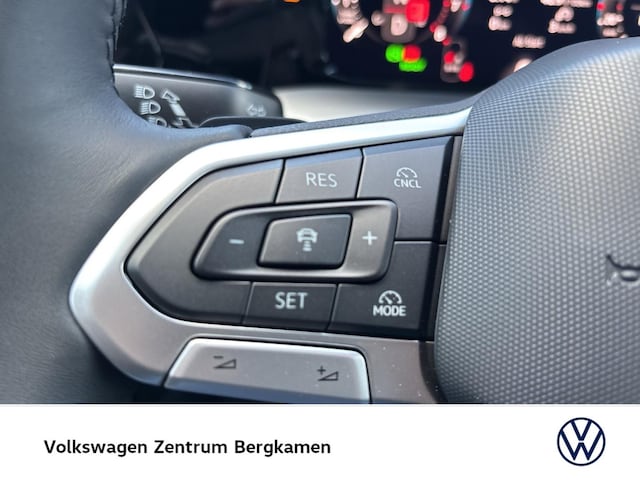 Volkswagen Golf 1.5 eTSI Golf VIII