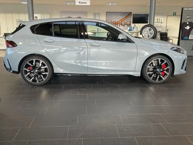 BMW 120 120i M-Sport Sedan