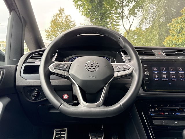 Volkswagen Touran 1.5 TSI DSG Highline R-Line