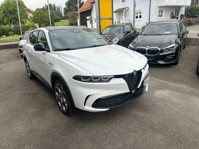 Alfa Romeo Tonale AWD Hybrid Veloce