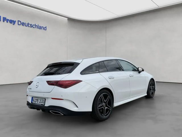 Mercedes-Benz CLA 200 CLA